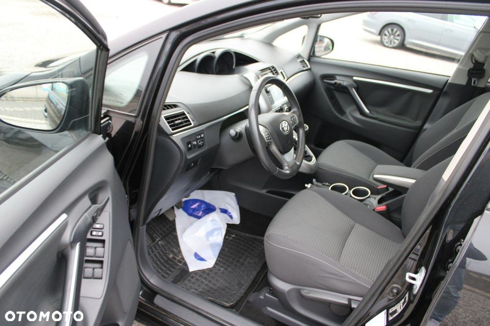 Toyota Verso - 18