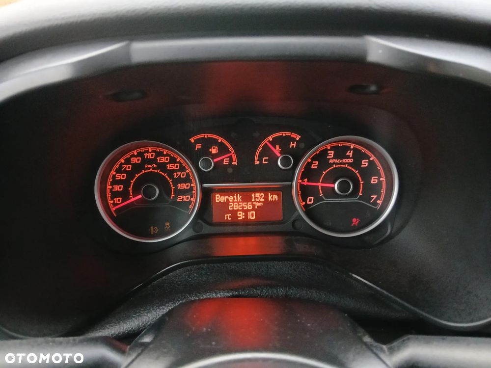 Fiat DOBLO - 16