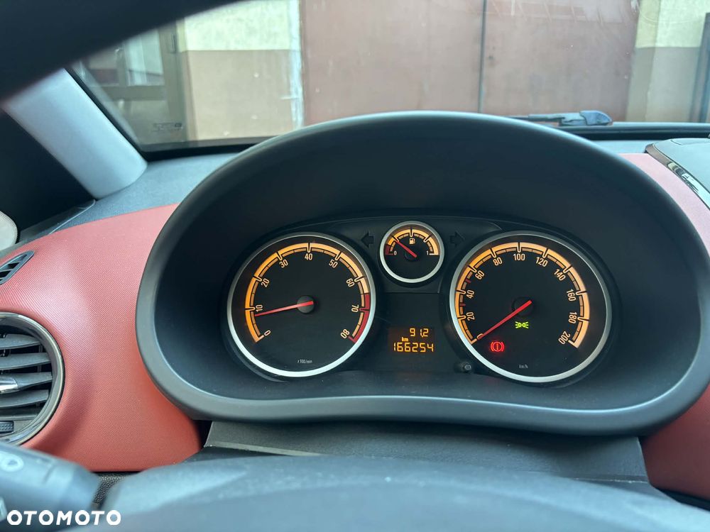 Opel Corsa 1.4 16V Enjoy - 9