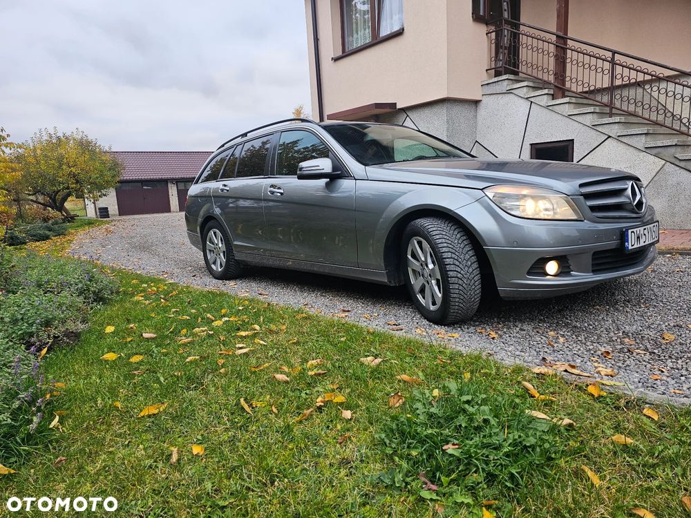 Mercedes-Benz C-Class 2008 photo 3