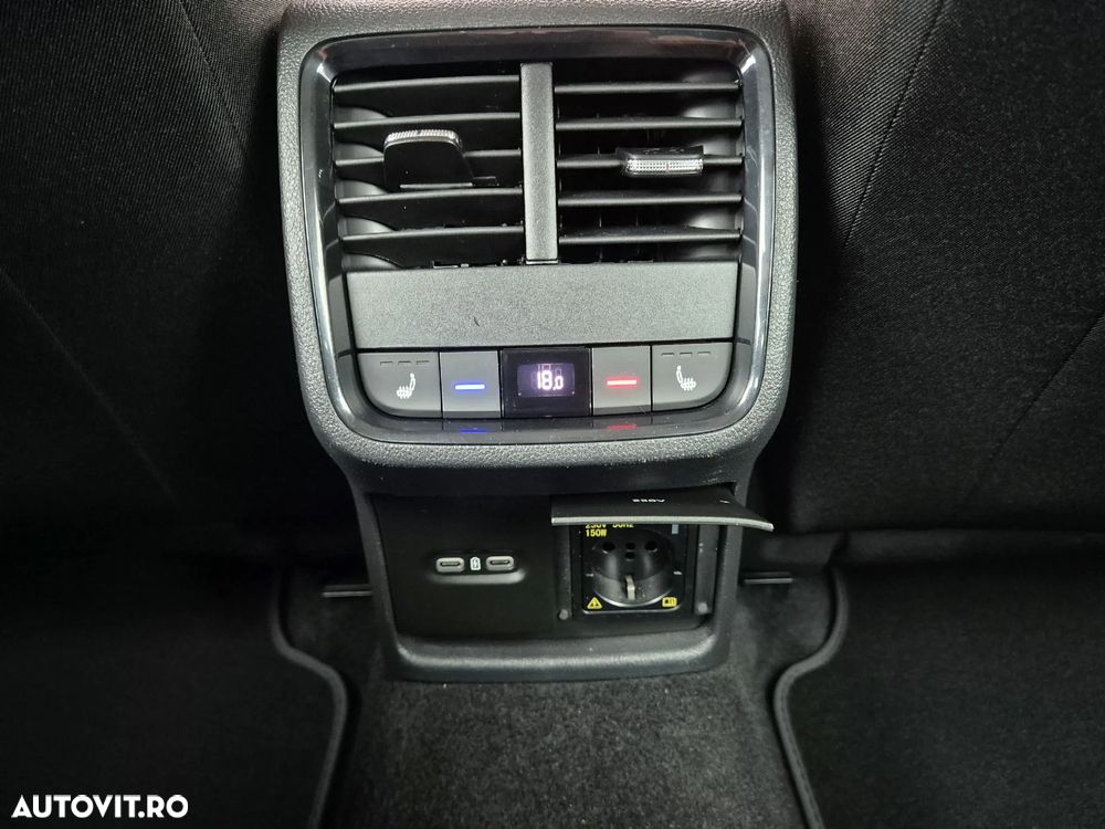 Skoda Octavia Combi 2.0 TDI DSG Ambition - 12