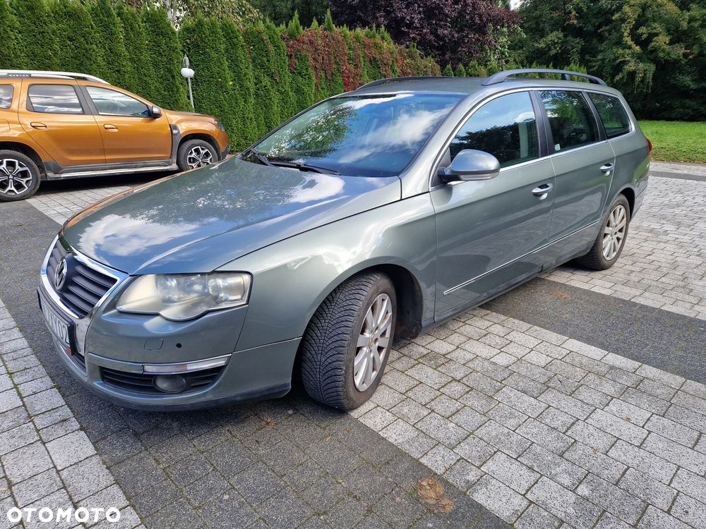 Volkswagen Passat 2.0 TDI Highline DSG - 2