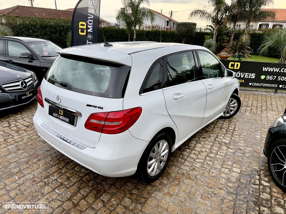Mercedes-Benz B 180 (CDI) d 7G-DCT AMG Line - 2