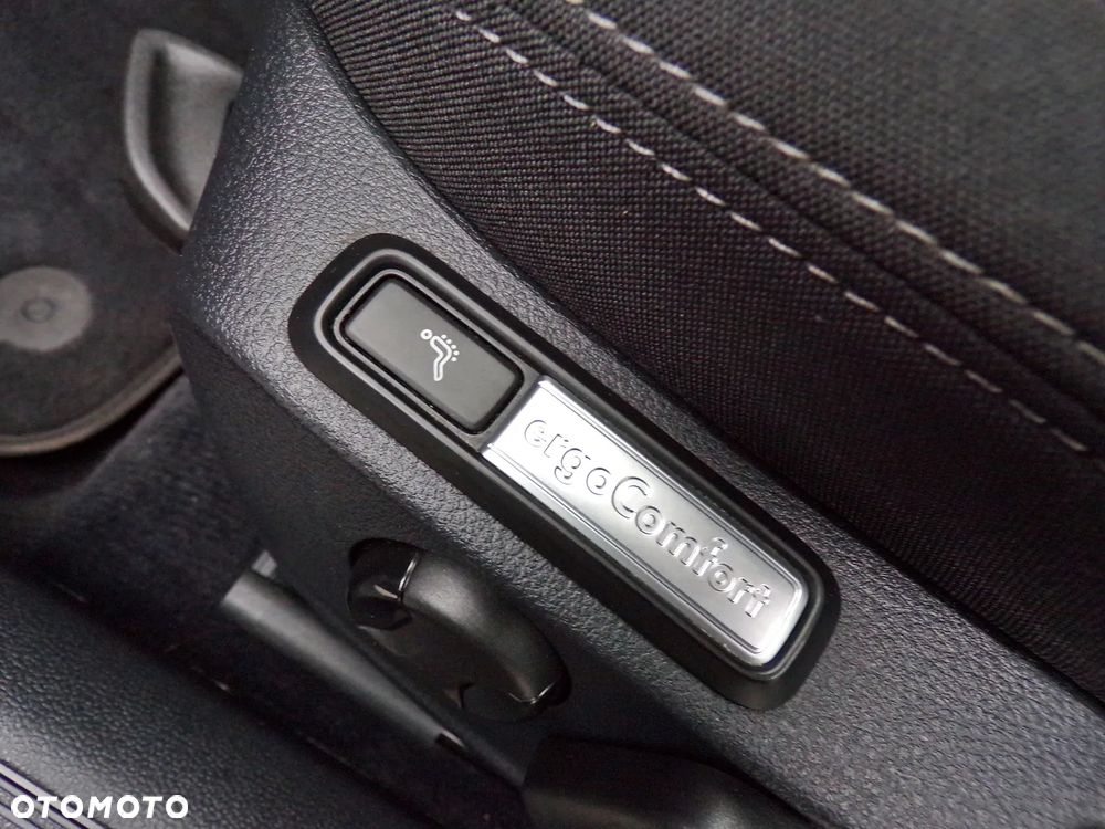 Volkswagen Passat 2.0 TDI (BlueMotion Technology) Comfortline - 29