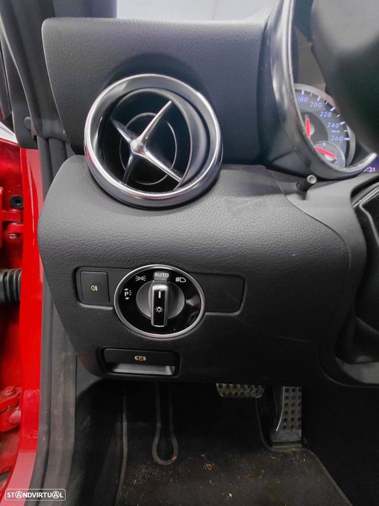 Mercedes-Benz SLK 250 - 25