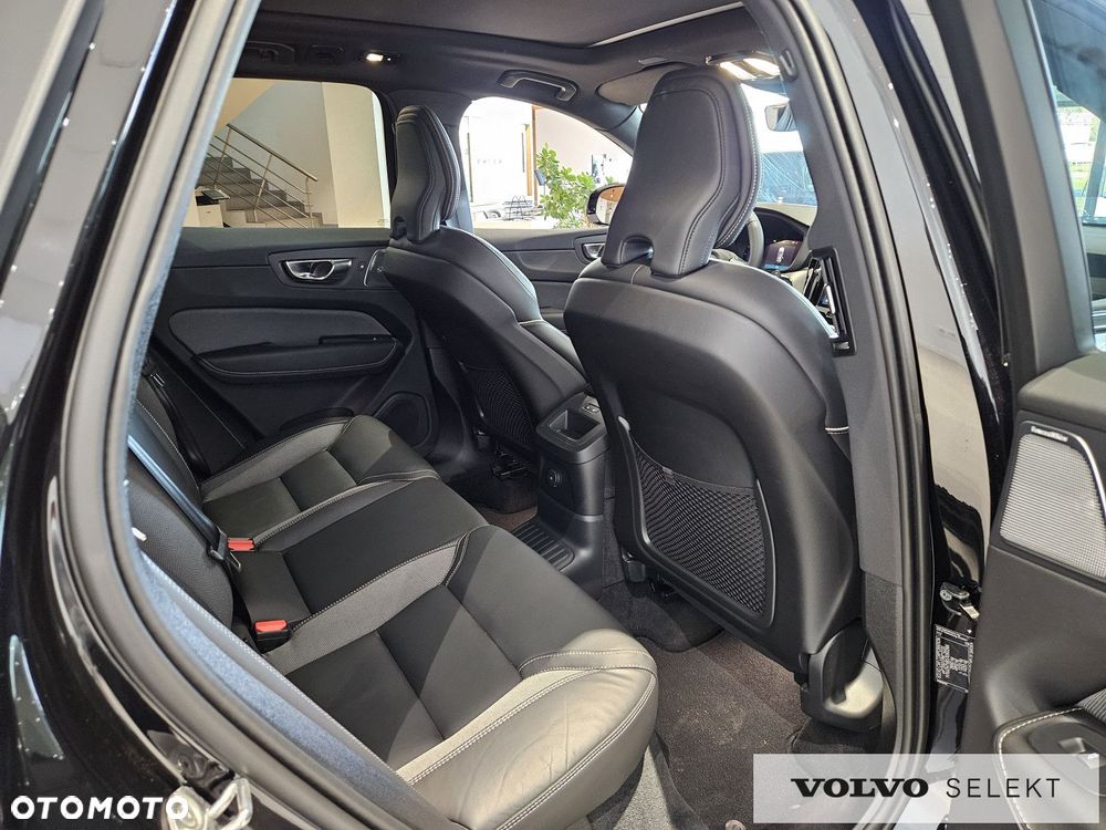 Volvo XC 60 - 21