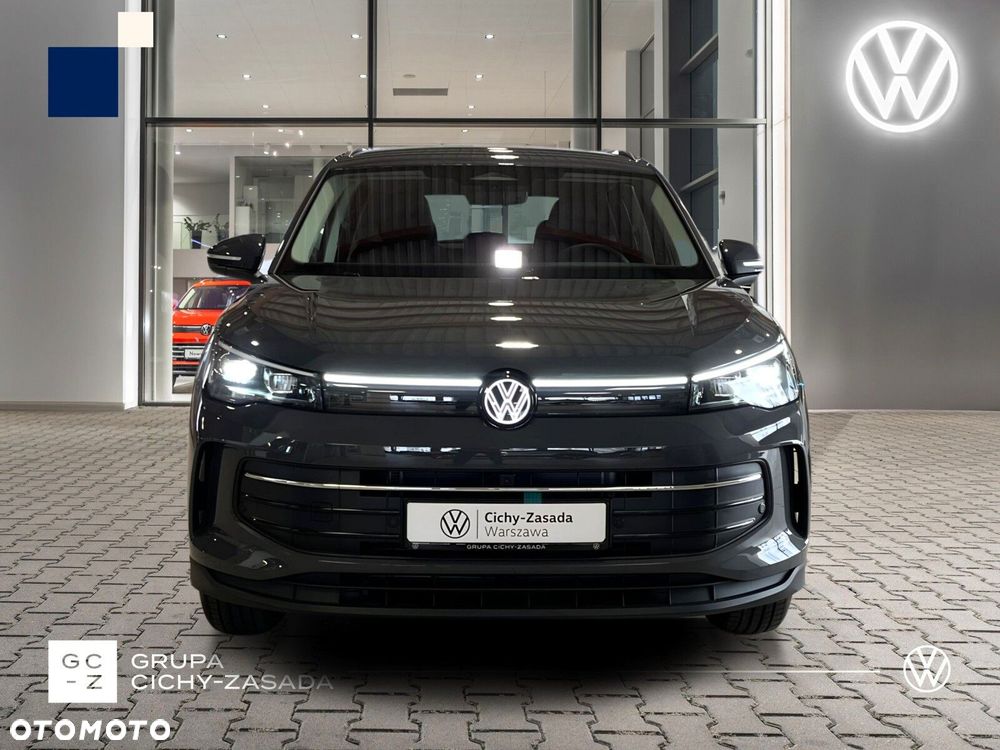 Volkswagen Tiguan - 8