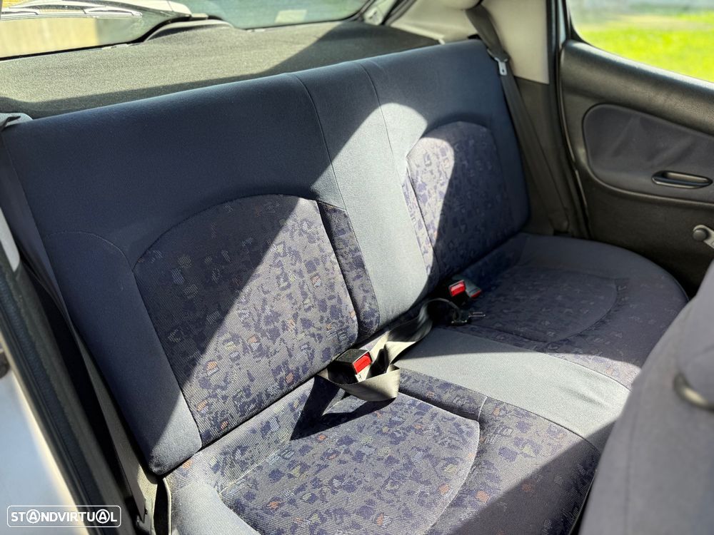 Peugeot 206 1.1 XR - 7
