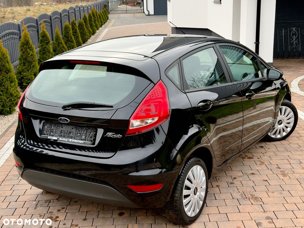 Ford Fiesta - 19