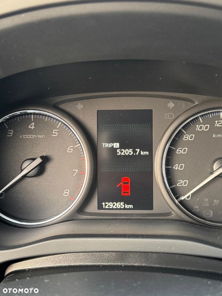 Mitsubishi Outlander 2.0 Instyle Navi 4WD CVT - 15