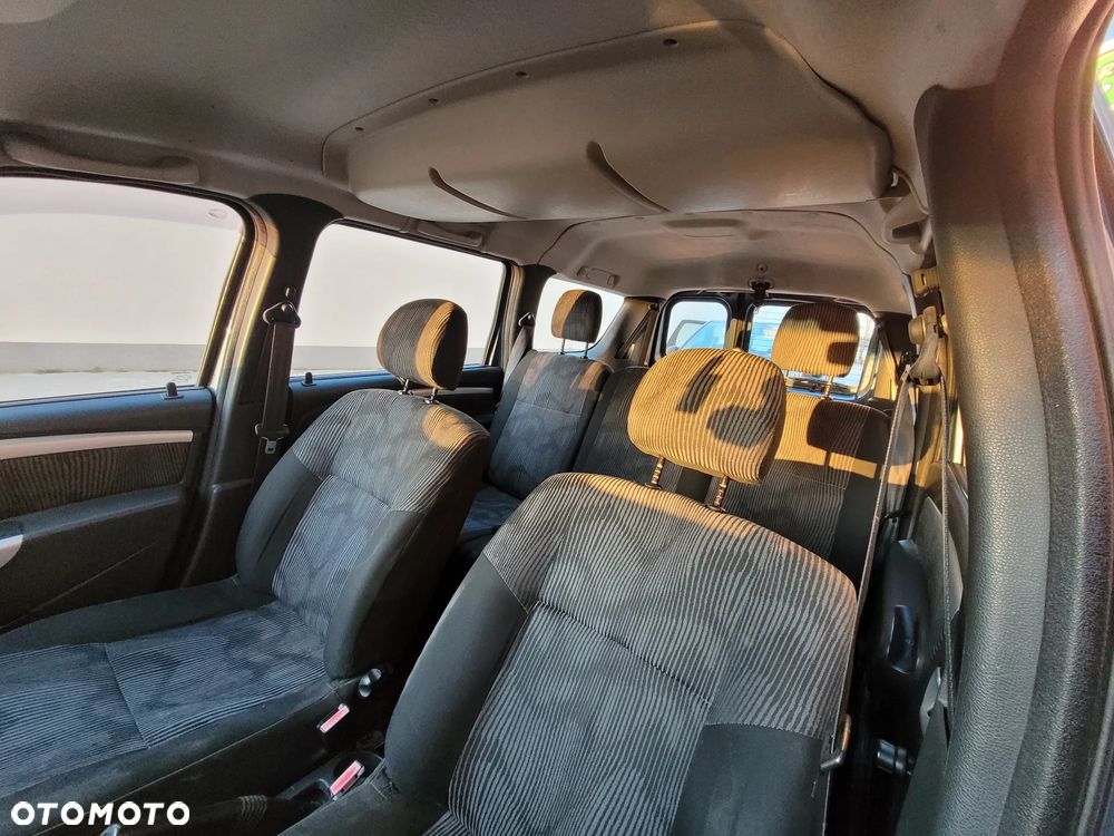 Dacia Logan - 7