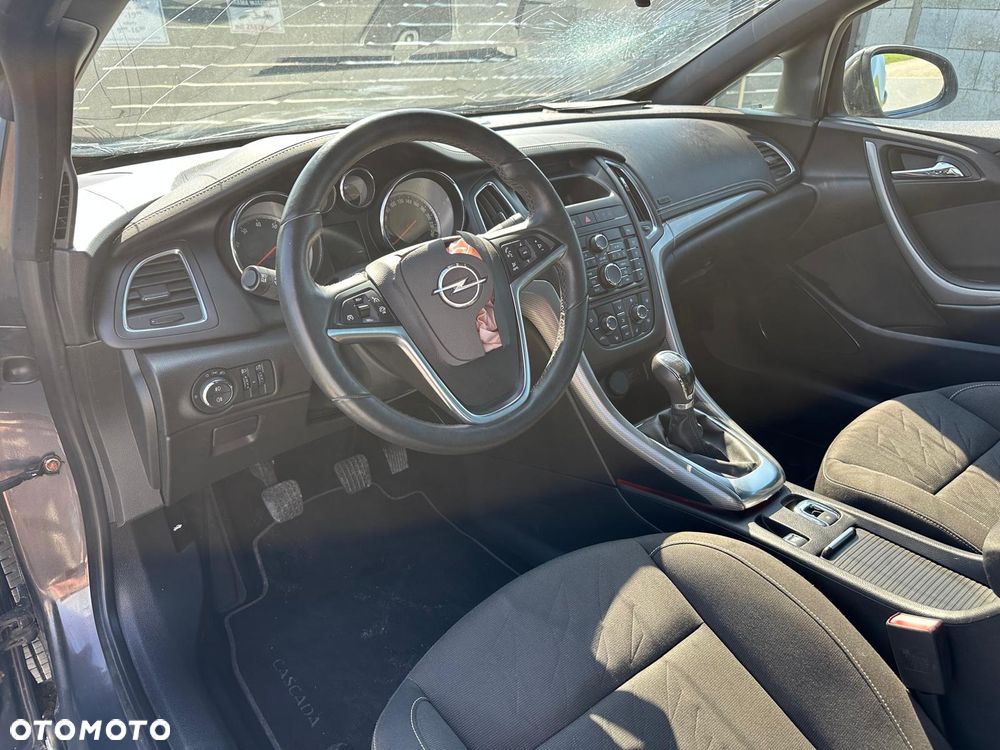 Opel Cascada 1.4 T Cosmo EU6 - 7