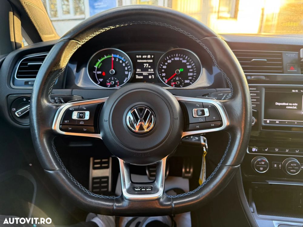 Volkswagen Golf 1.4 GTE Plug-In-Hybrid DSG - 9