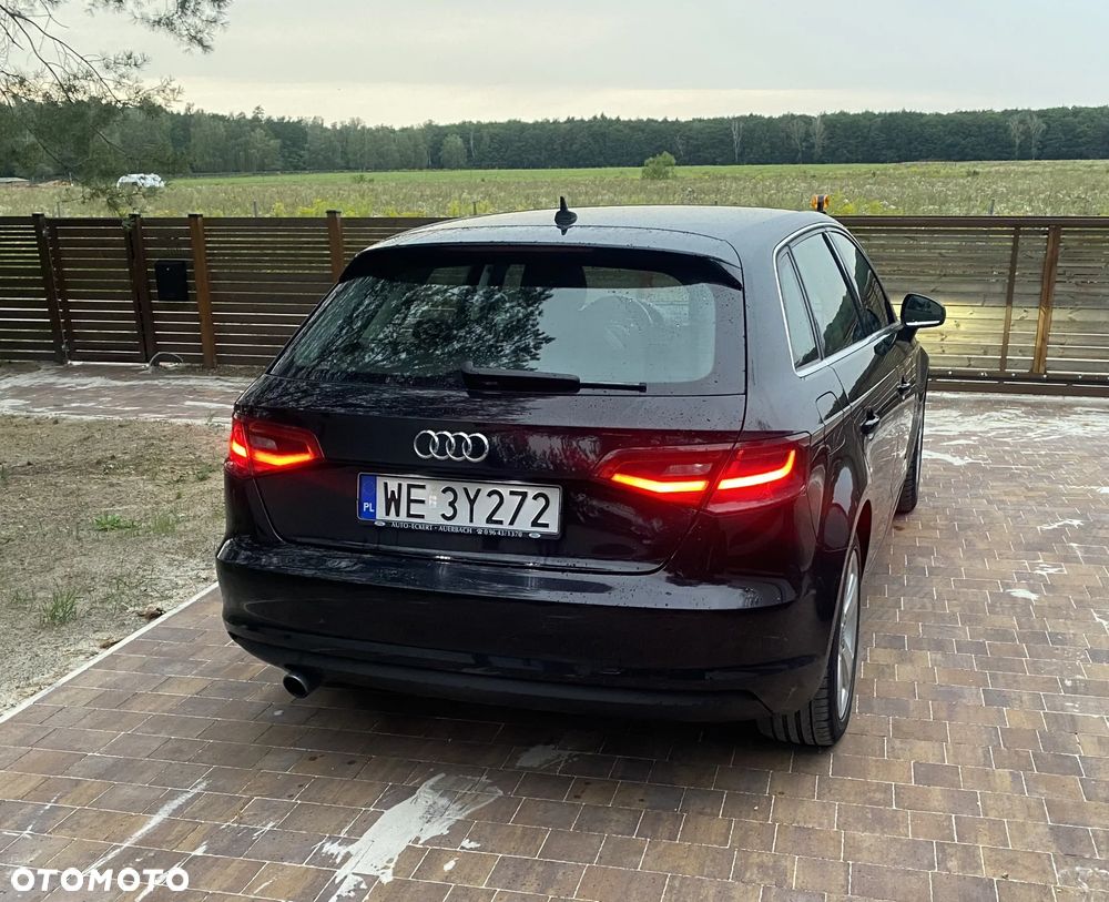 Audi A3 Sportback 1.2 TFSI Ambiente - 4
