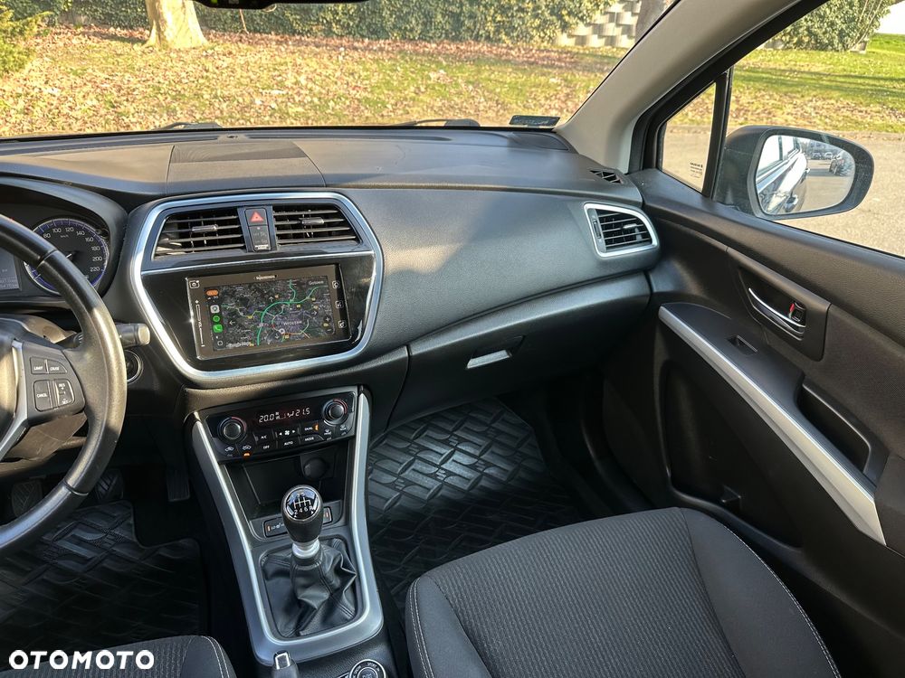 Suzuki SX4 - 9