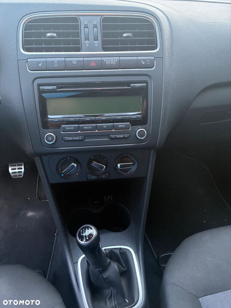 Volkswagen Polo 1.4 16V Comfortline Optimum - 17