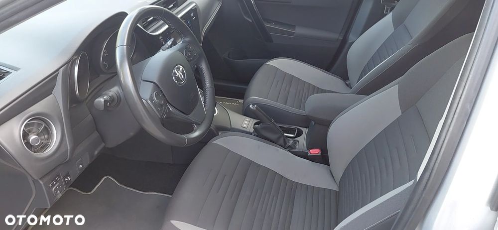 Toyota Auris 1.8 VVT-i Automatik Edition S+ - 8