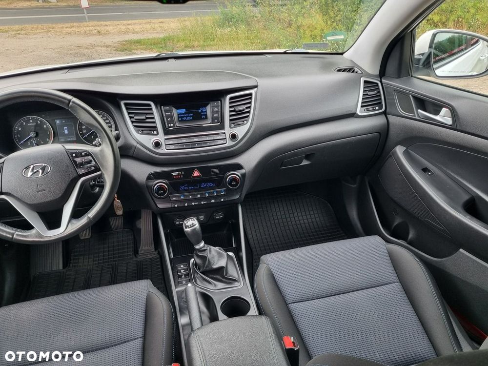 Hyundai Tucson - 16