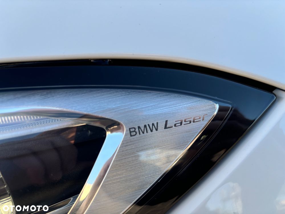 BMW Seria 3 318d M Sport - 12