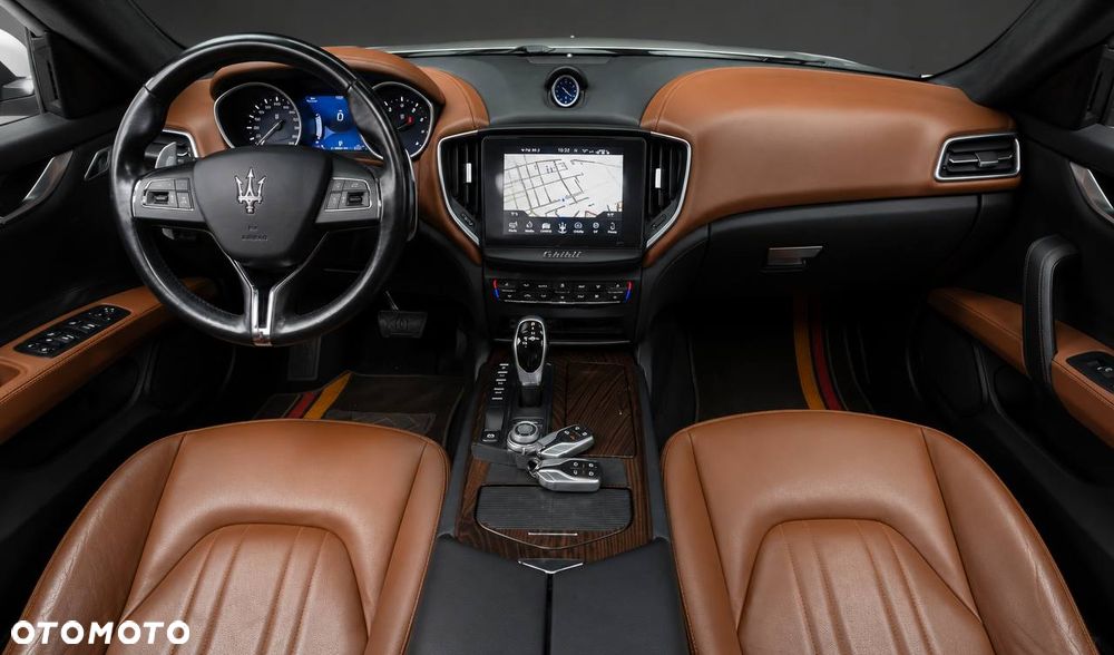 Maserati Ghibli S Q4 Modena - 8
