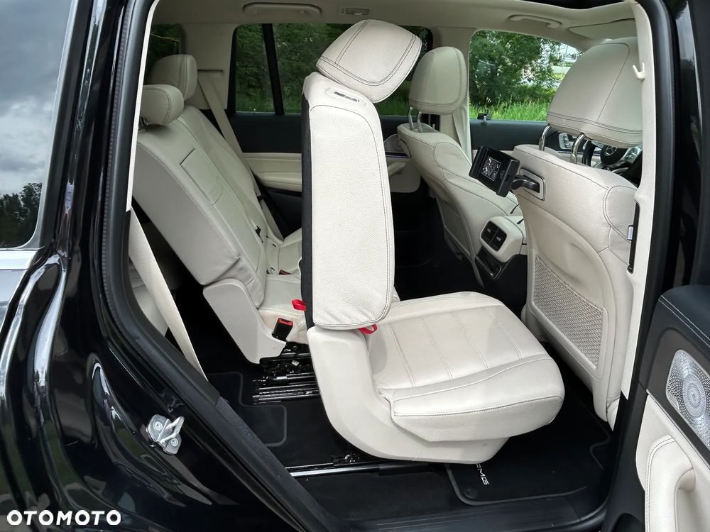 Mercedes-Benz GLS 400 d 4-Matic - 23