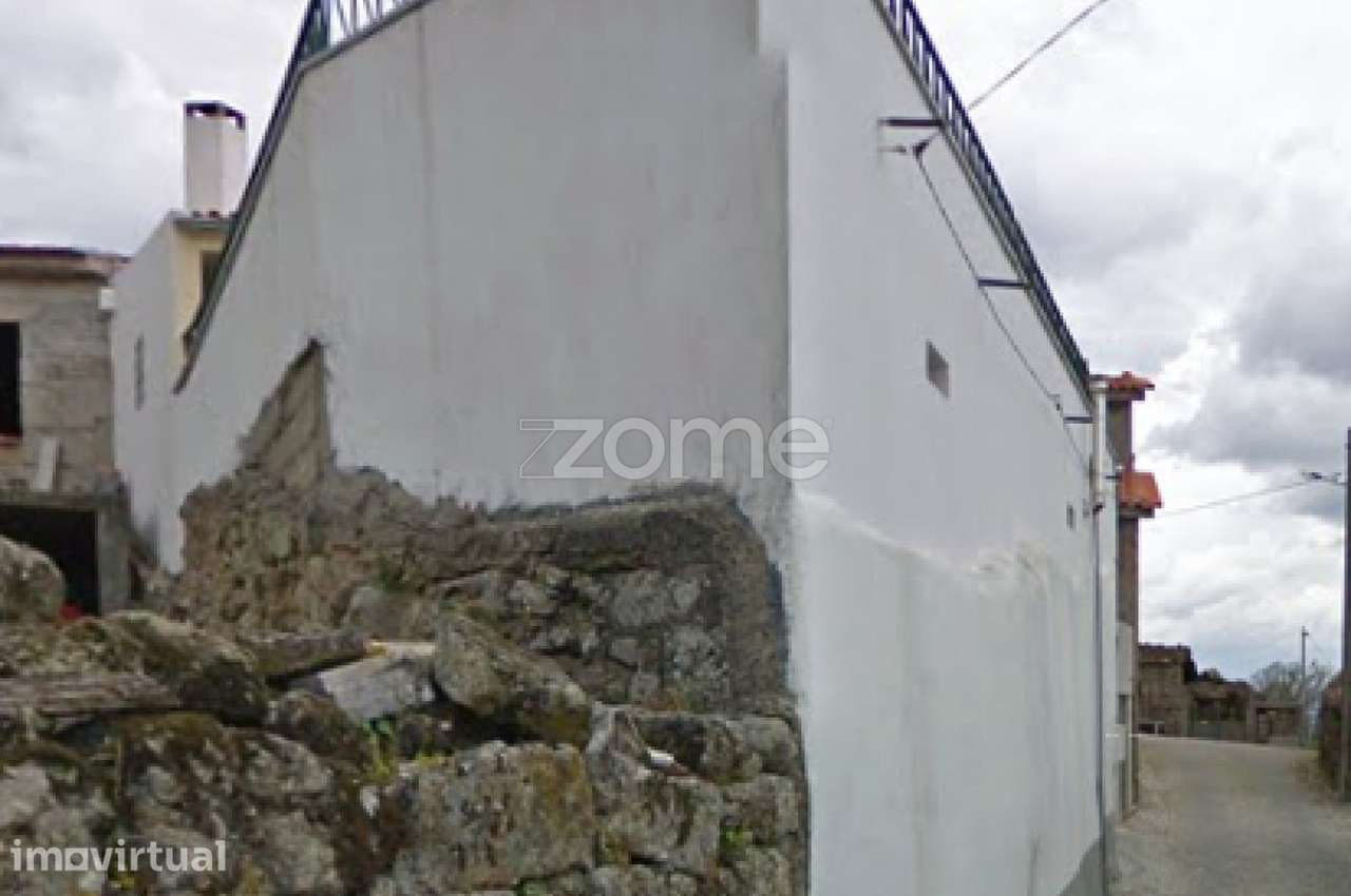 Moradia T2 em Pinhel - Grande imagem: 3/17