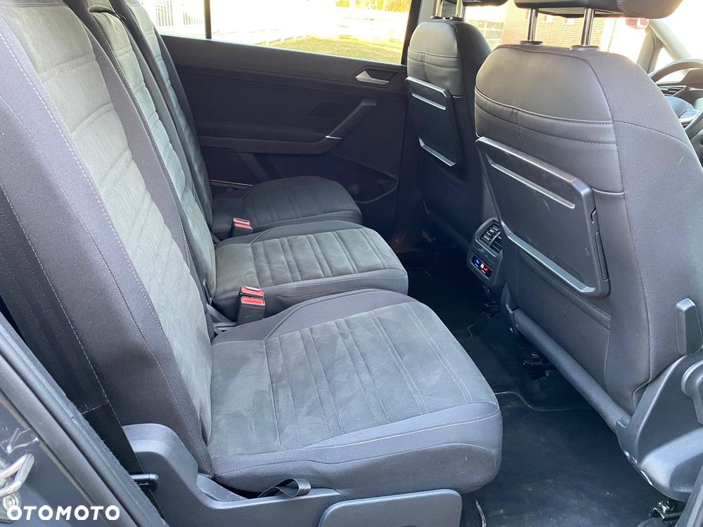 Volkswagen Touran 2.0 TDI SCR DSG Move - 13