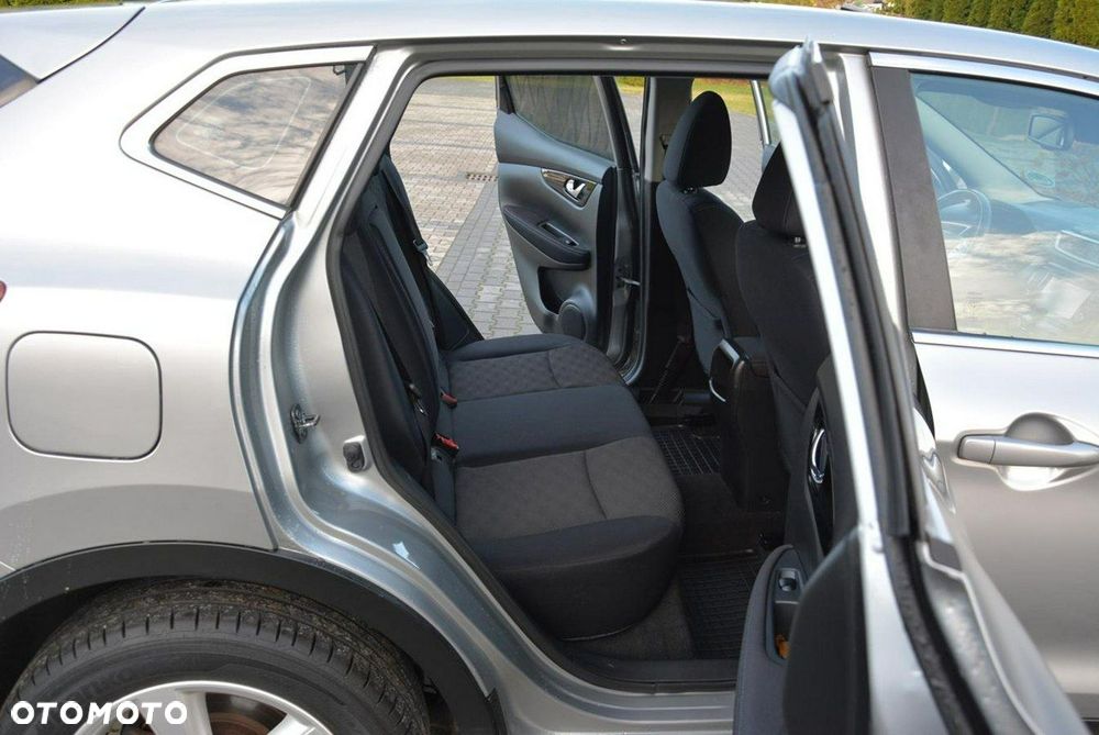 Nissan Qashqai 1.2 DIG-T Tekna Xtronic - 16