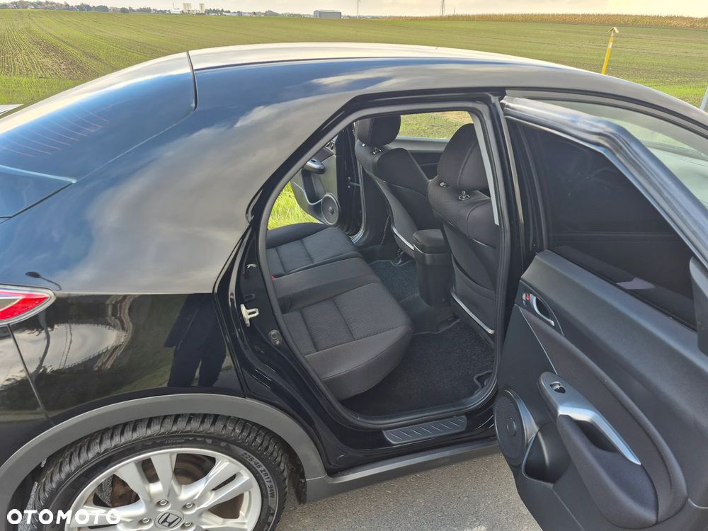 Honda Civic 1.8i-VTEC Comfort - 11