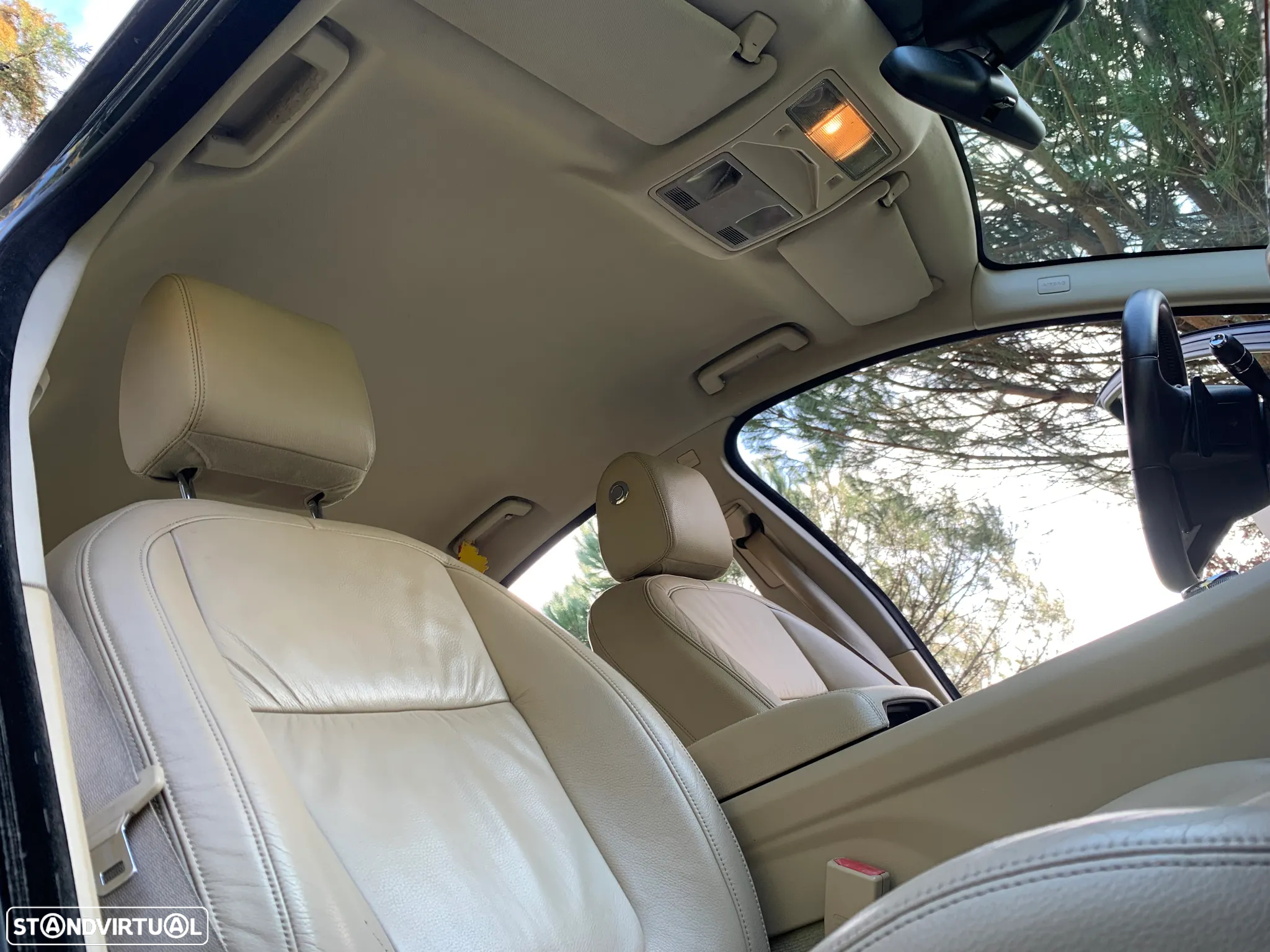 Jaguar XF 3.0 D V6 Premium Luxury - 36