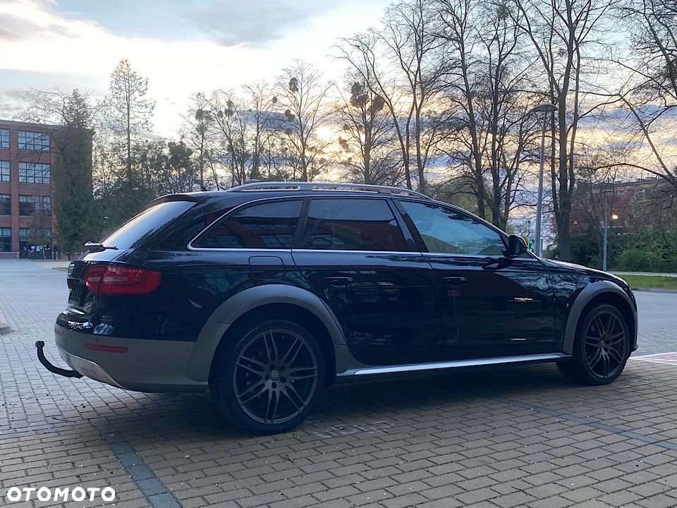 Audi A4 Allroad - 19