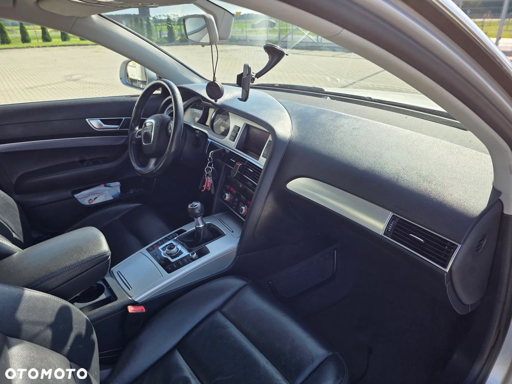 Audi A6 Avant - 14