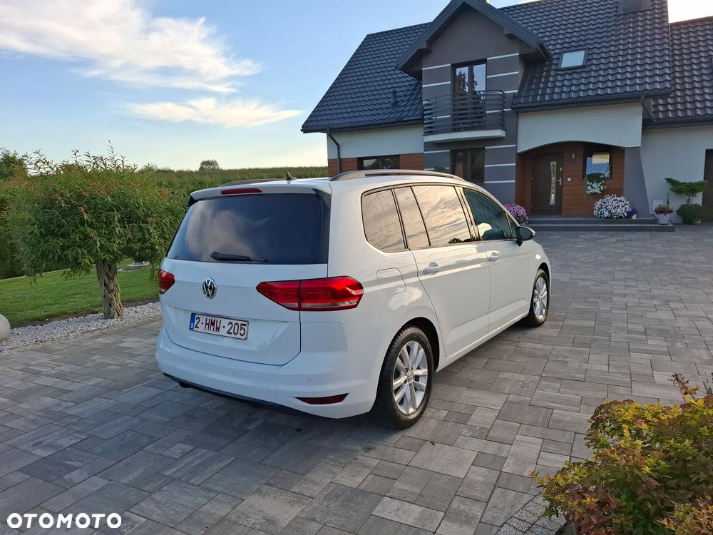 Volkswagen Touran 1.6 TDI SCR BlueMotion Technology Comfortline - 12