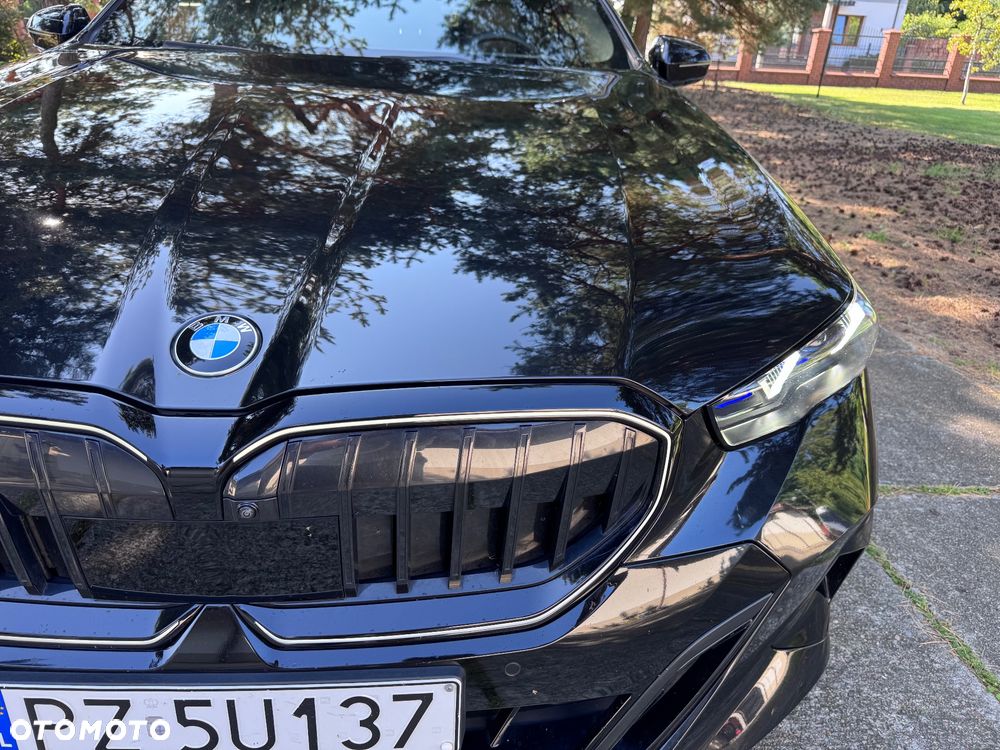 BMW Seria 5 520d xDrive mHEV M Sport - 6