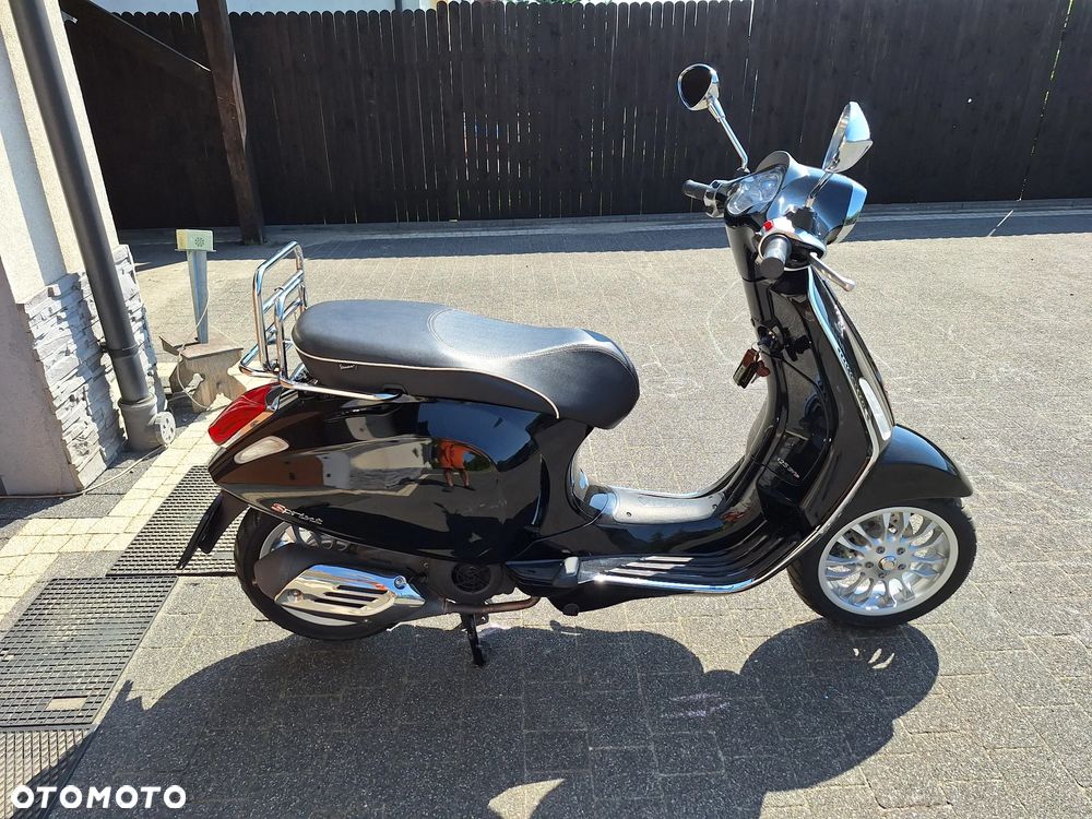 Piaggio Vespa - 4