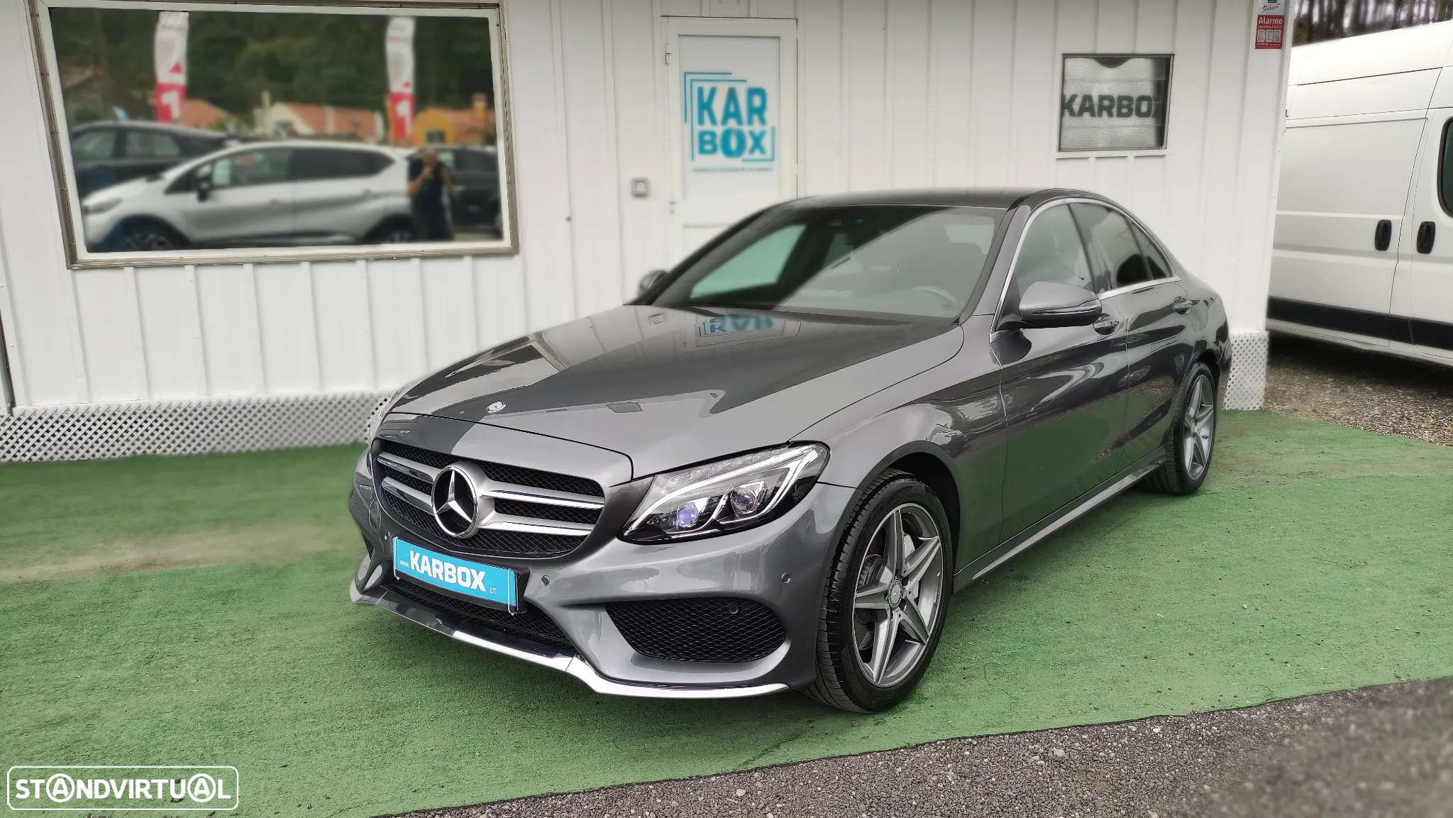 Mercedes-Benz C 300 BlueTEC Hybrid AMG Line - 2