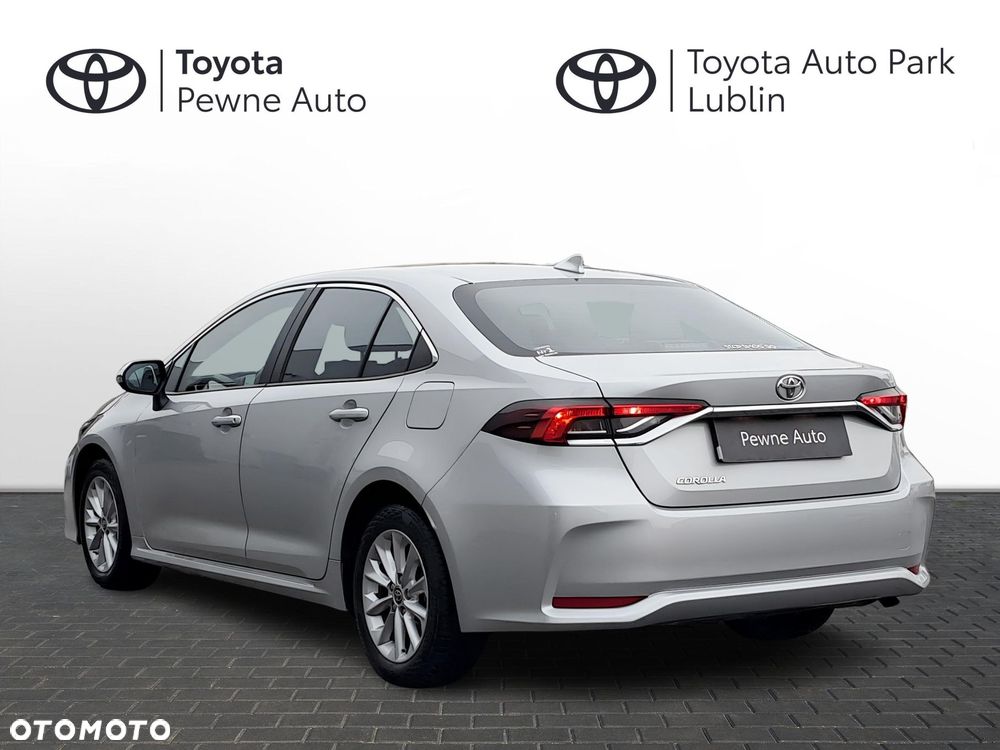Toyota Corolla - 3