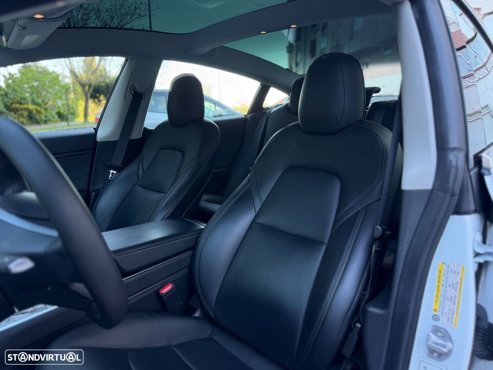 Tesla Model 3 Standard Range Plus RWD - 9