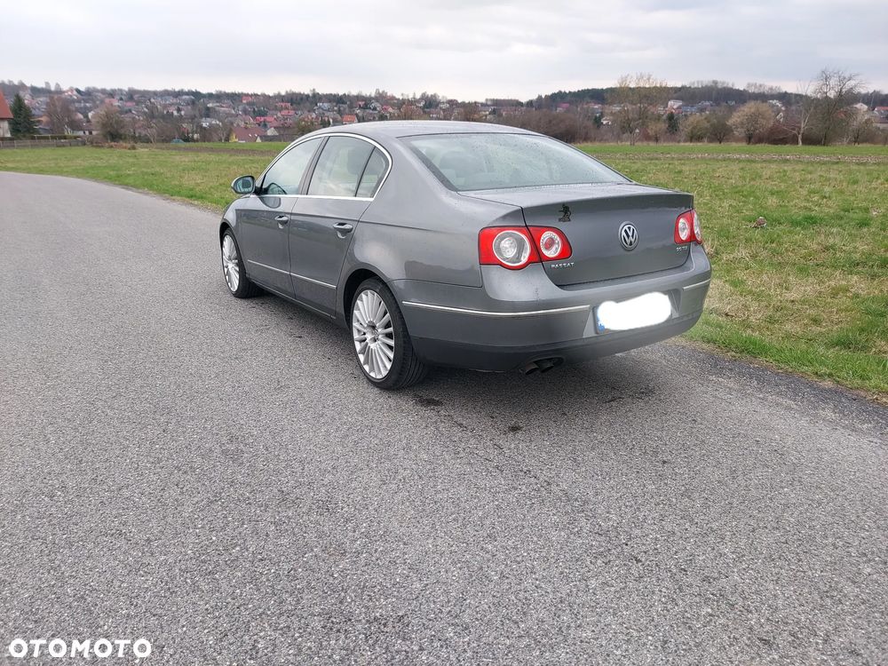 Volkswagen Passat 2.0 TDI Comfortline DSG - 3