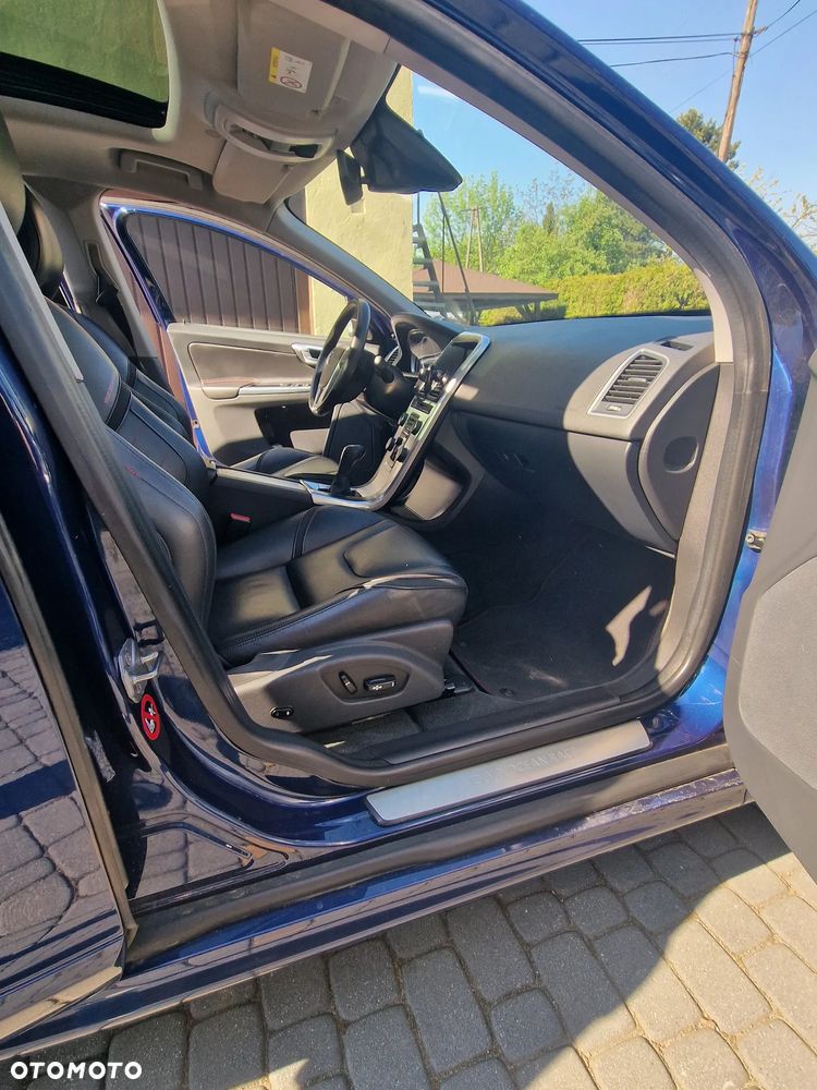 Volvo XC 60 - 22