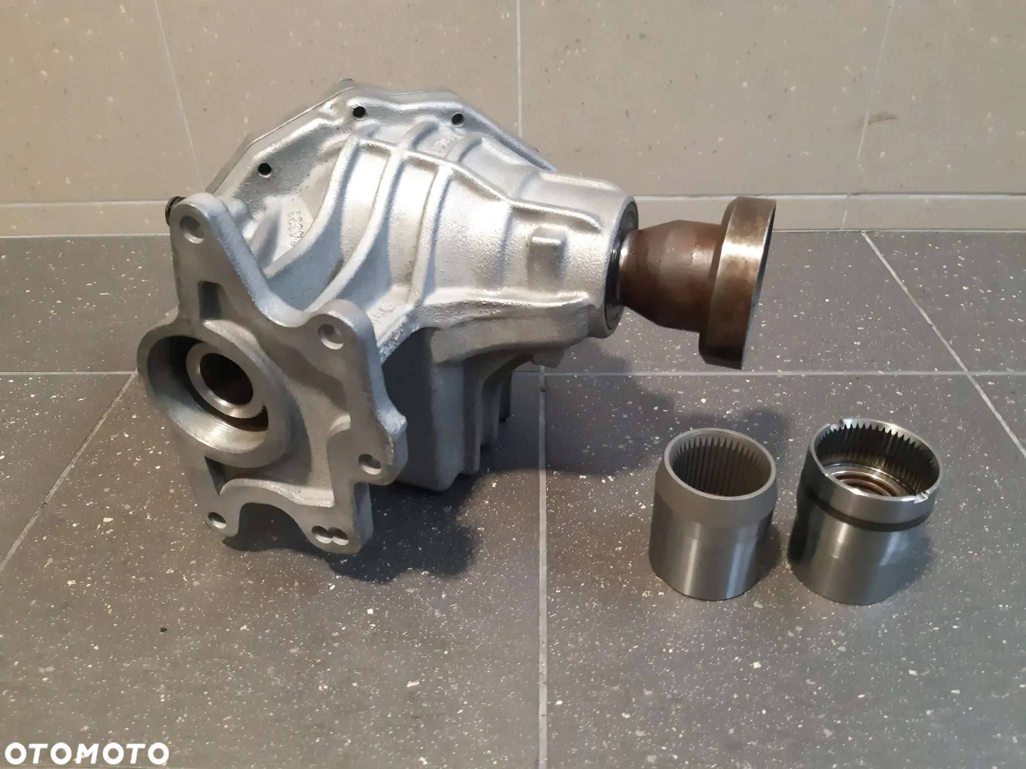 PRZEKŁADNIA KĄTOWA REDUKTOR VOLVO V70 XC70 S60 XC90 S80 V90 i in. - 5