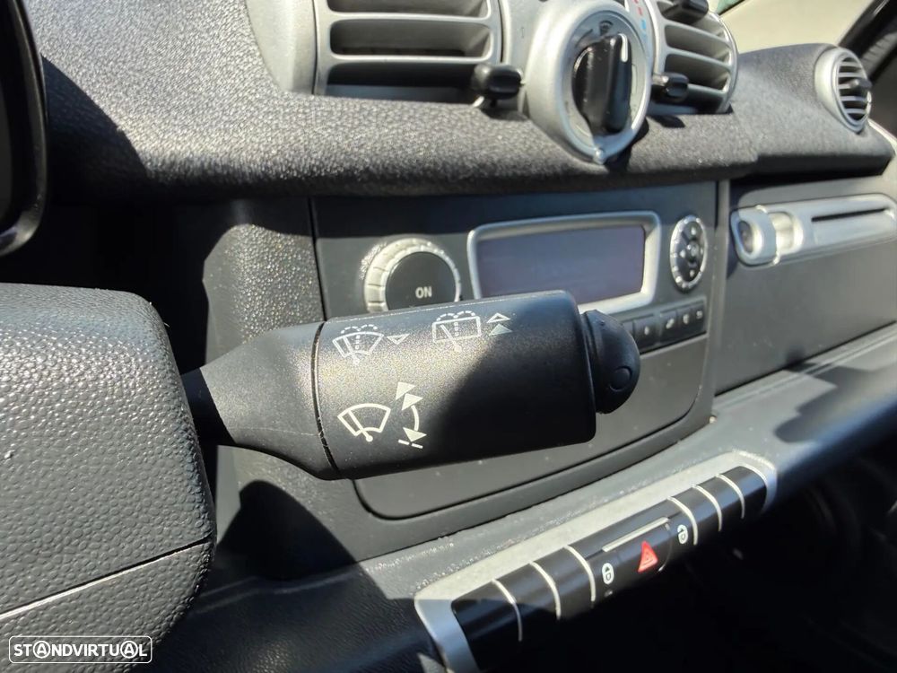 Smart ForTwo Coupé 1.0 mhd Pure 61 - 12