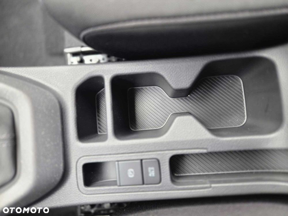 Kia Stonic - 25