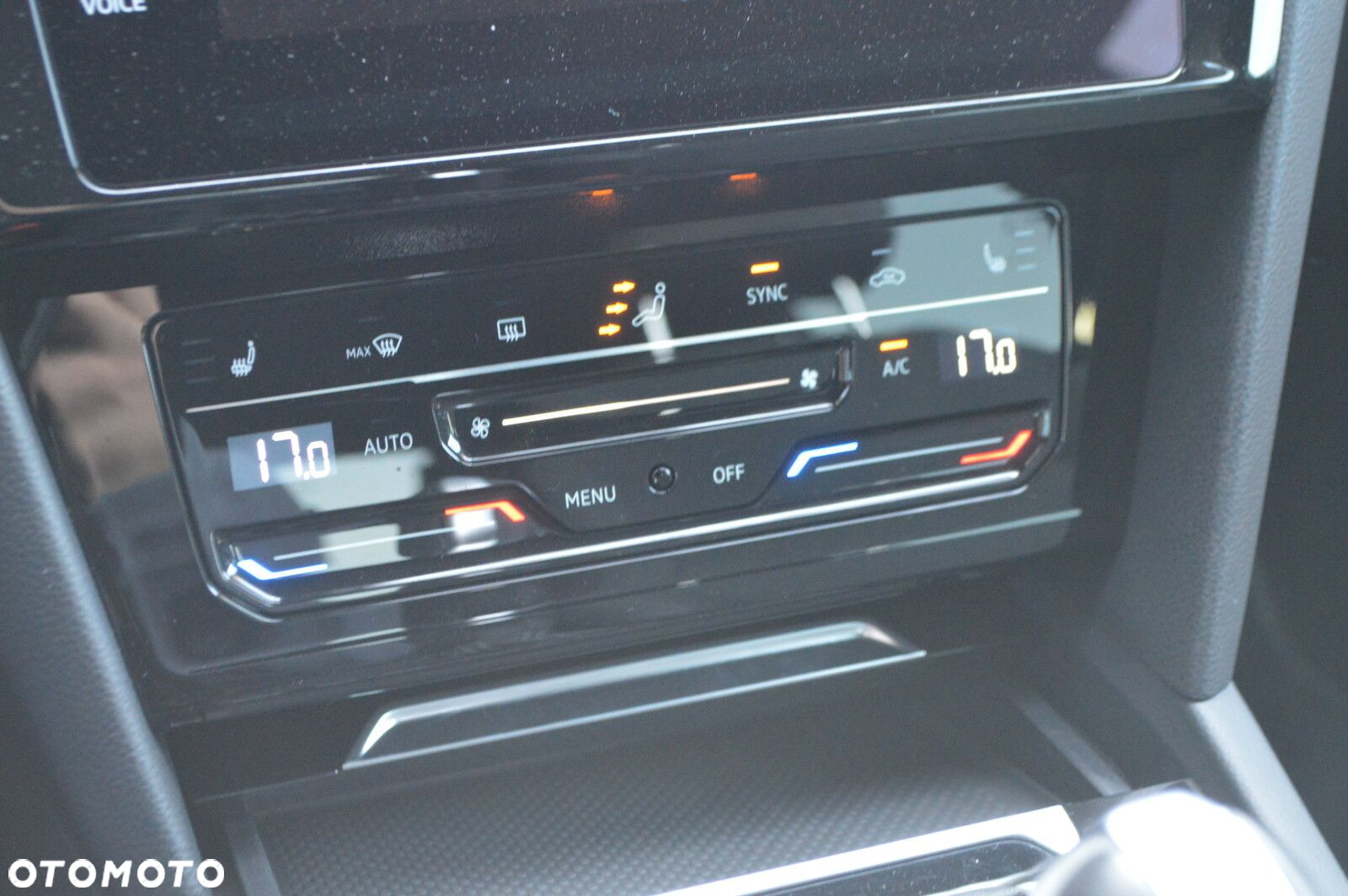 Volkswagen Arteon 2.0 TSI R-Line DSG - 18