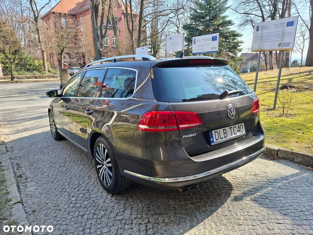 Volkswagen Passat 2.0 TDI Highline DSG - 4