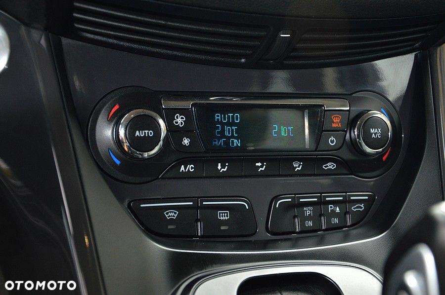 Ford Kuga 2.0 TDCi Individual MPS6 - 33