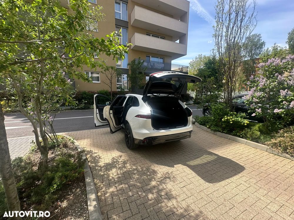 Jaguar F-Pace D200 AWD SE - 24