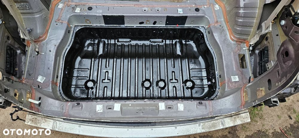 Chrysler Pacifica 2016- Pas tył Pas tylny Ściana tylna Wanna Ćwiartka tył Kufer Dupa Belka zderzaka Ślizg Mocowanie kolor PUV - 5