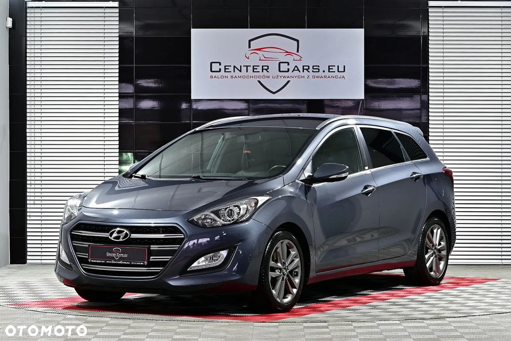 Hyundai i30 blue 1.6 CRDi DCT Passion
