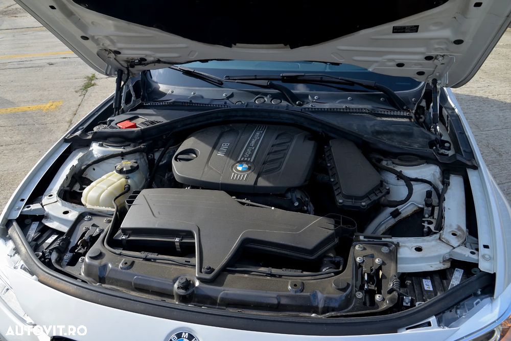 BMW Seria 3 320d xDrive Aut. Modern Line - 26